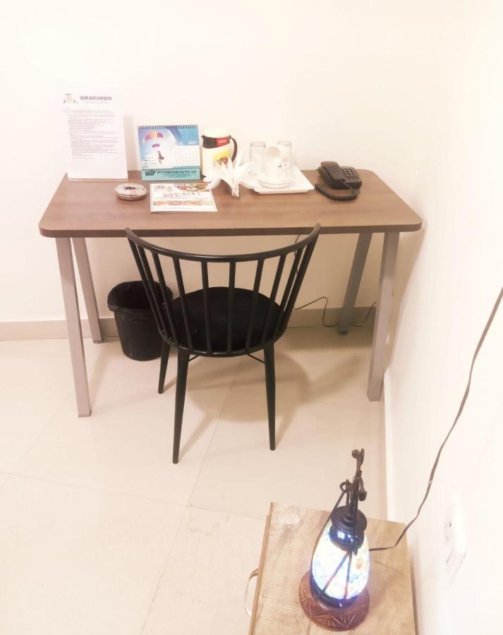 Gracious By Vishesh Hotels & Home Stay New Delhi Eksteriør billede