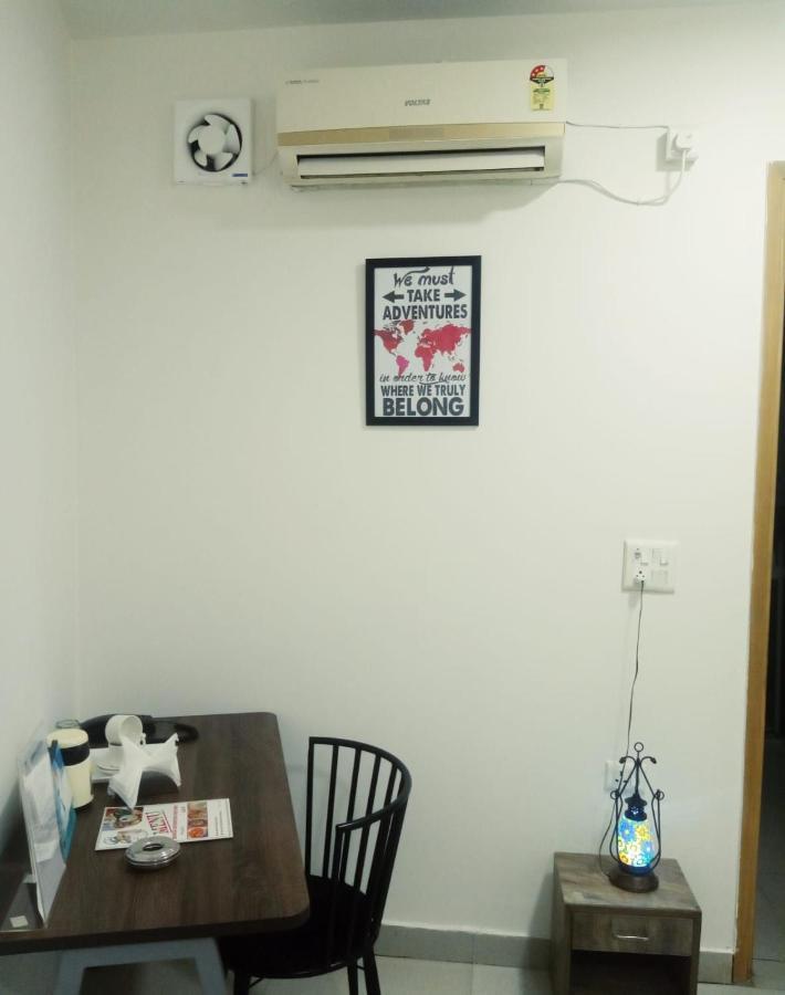 Gracious By Vishesh Hotels & Home Stay New Delhi Eksteriør billede